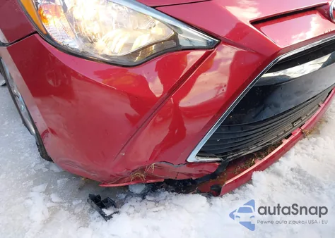 2017 Toyota Yaris Ia z USA, uszkodzony, nr VIN 3MYDLBYV0HY177610